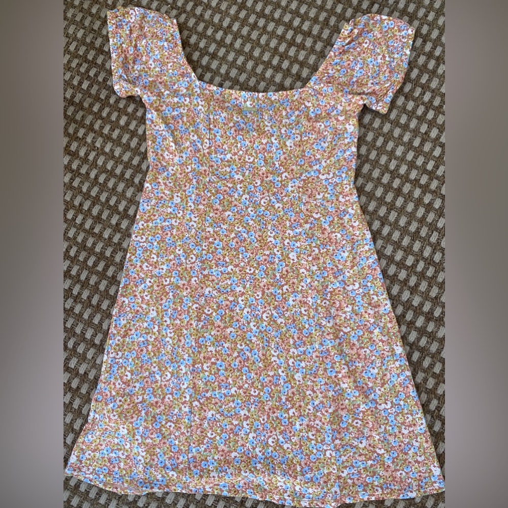 Billabong sundress - Picture 4 of 11